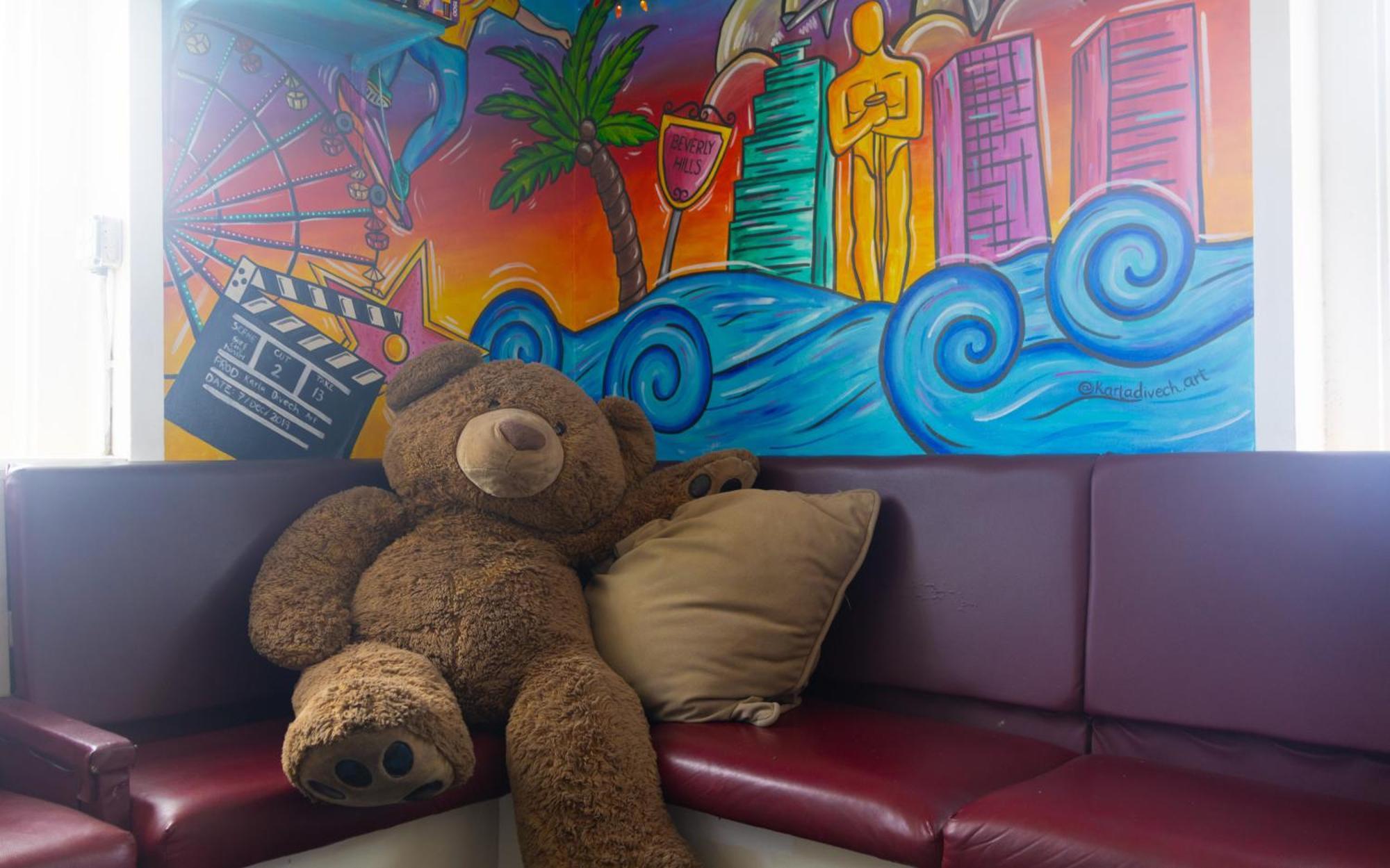 Ith Hermosa Beach Surf Hostel Lax Exterior photo